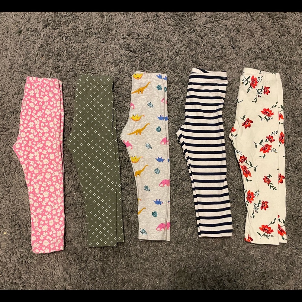 Five Pairs of Old Navy Leggings size 2T